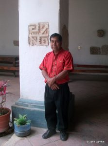 DSCF3757 Edmundo Montaño at Ceremony © John Lamkin