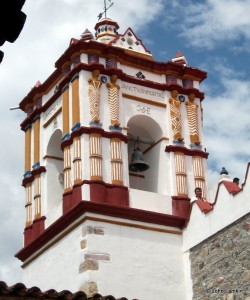 Weaving Village Church   © John Lamkin